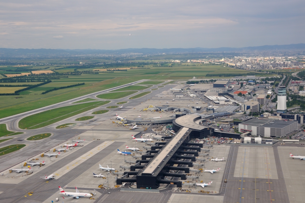 Flughafen-Wien-Luftaufnahme-Luftbild-Symbolbild-Sujetbild-Fotoc