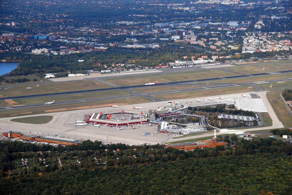 Flughafen_Tegel_EDDT_01