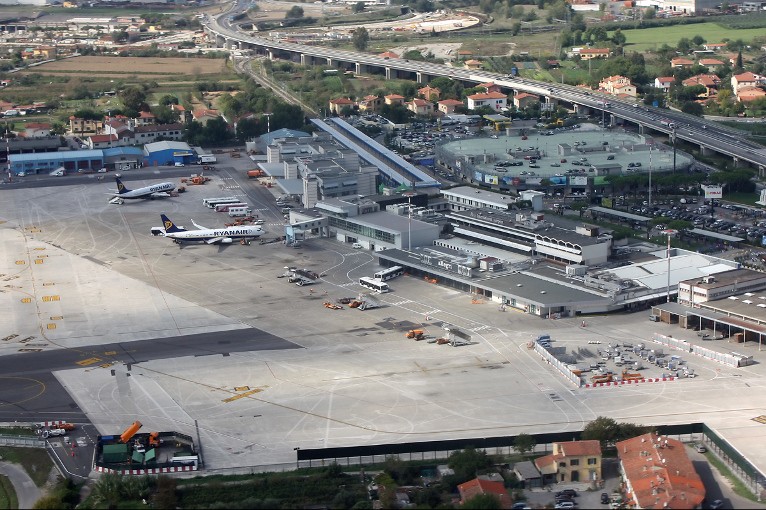 pisa-airport-766x510